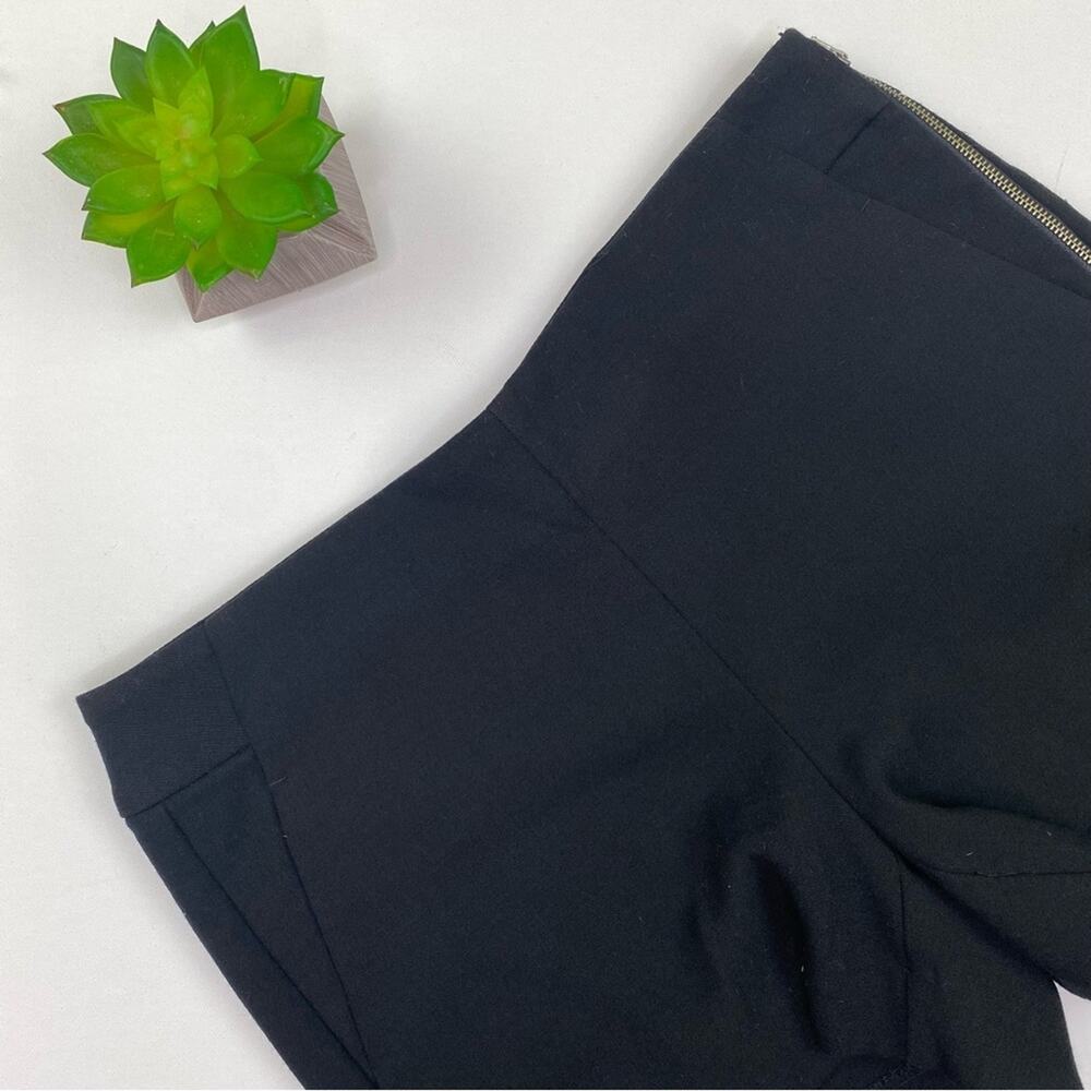 Banana Republic Women's Dress Shorts Black Size 6